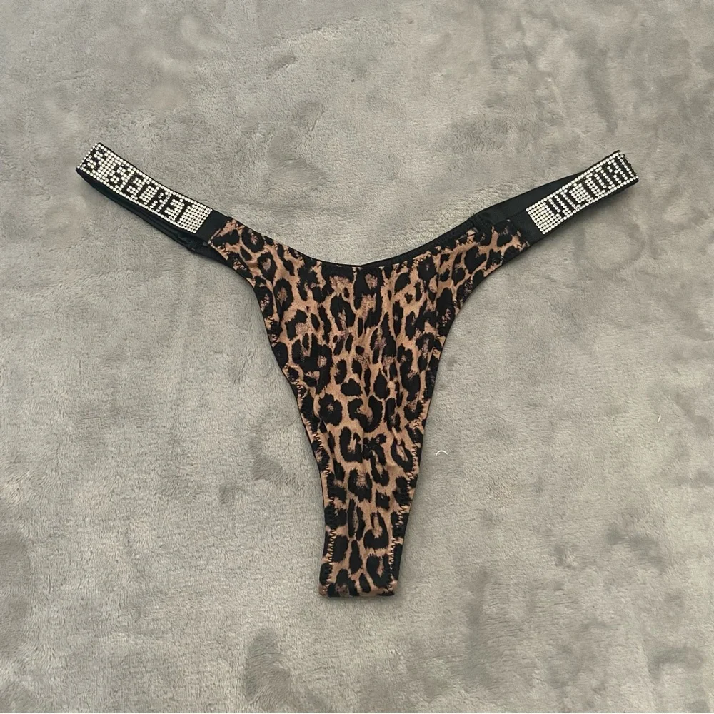 Victoria's Secret Leopard Print Thong Panty in Brown and Black